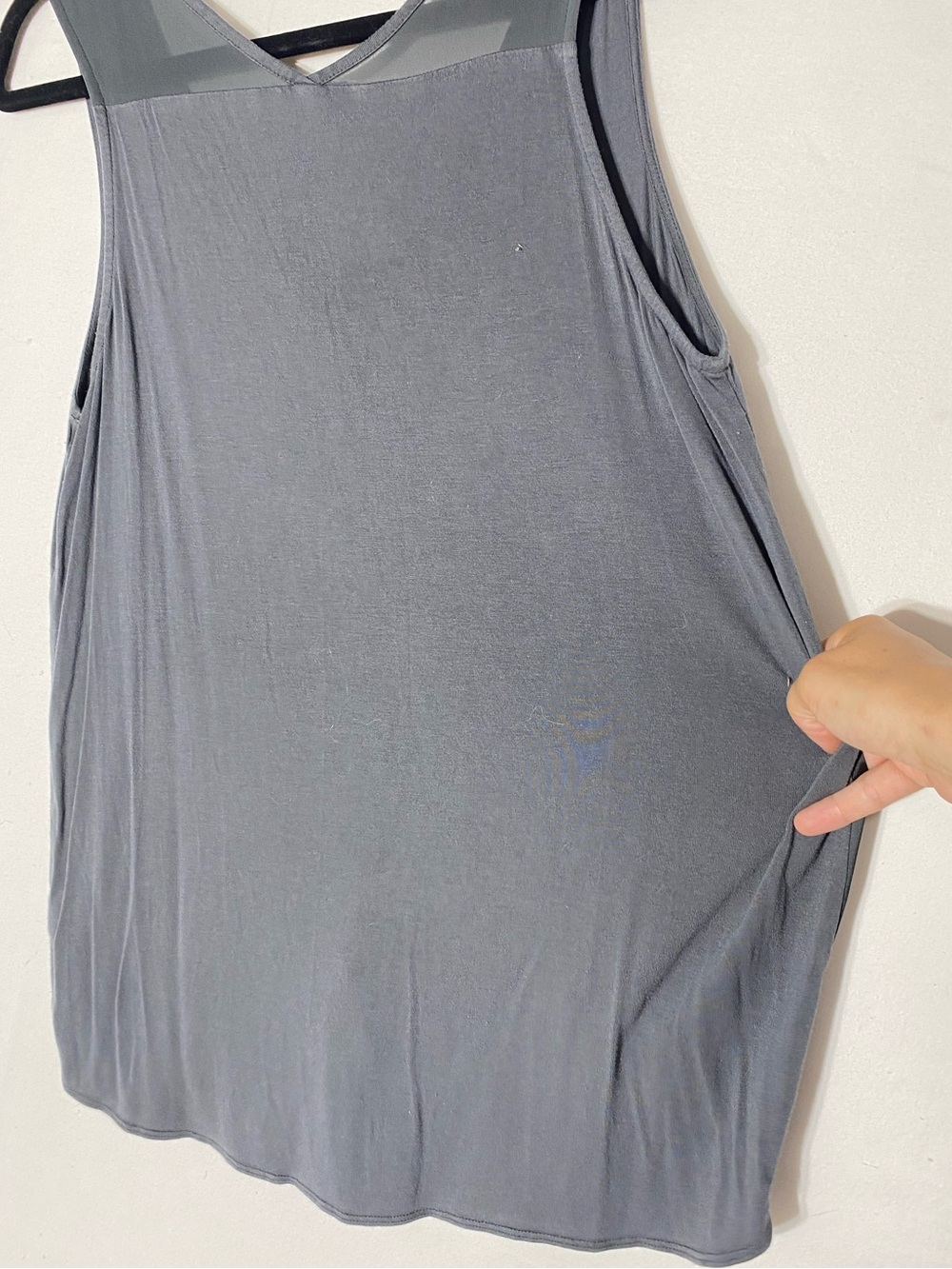 Ricki's Dark Grey Flowy Tank Top with Bottom Tie Accent M - Picture 13 of 15